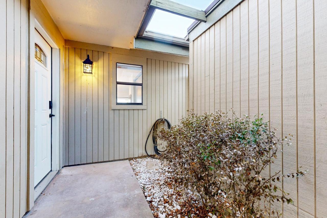 Way To The Bay Apartment Horseshoe Bay Exterior foto